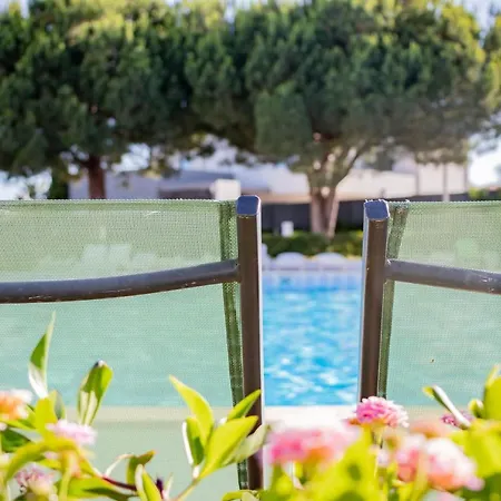 See View Beach House * Porches (Algarve)